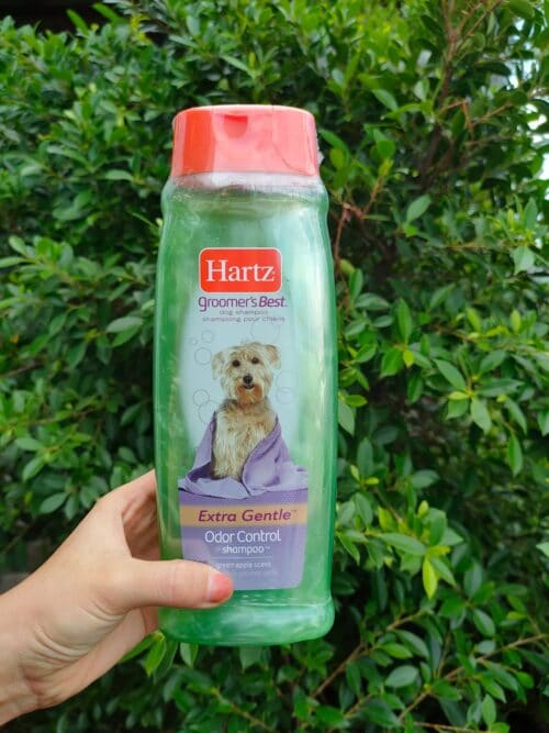 Hartz Odor Control Shampoo Green Apple Scent for dog
